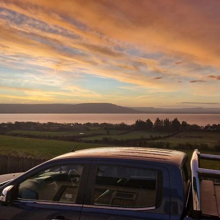 Hillhead'S Sea View Escape Villa Moville Bagian luar foto